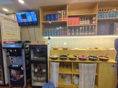 -粘豆包铁锅炖二部(温泉街店)