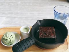 -必胜客(证大大拇指店)