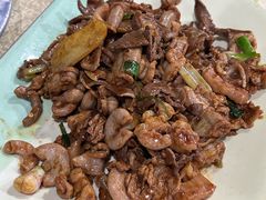 -标记美食新鲜猪杂(兴南大道店)