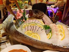 -翡翠小城·海鲜豆捞·广式点心(老佛爷店)