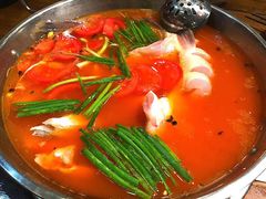 -亮欢寨酸汤鱼(沙冲路店)