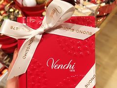 -VENCHI 闻绮(北京国贸商城店)