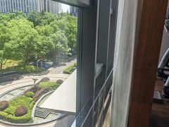 -上海漕河泾万丽酒店
