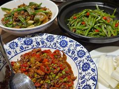 -三湘四水正宗湘菜(君峰路店)