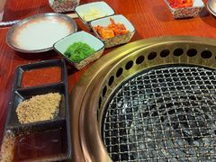-喜牛烧肉酒场·黑金店(威高广场店)