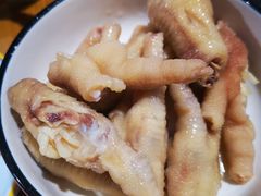 -虾弄弄海派小龙虾·牛羊蝎子火锅