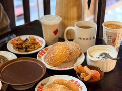 糖饺子-東茅街茶馆