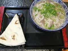 羊肉泡馍-平凉羊肉泡馍·清真