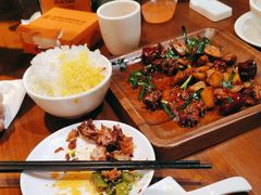 -隔壁老王·家常云南菜(皇冠店)