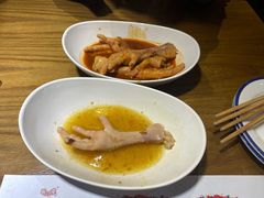 秘制鸡爪爪-二孃鸡爪爪(东风路总店)