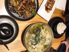 -十三式重庆江湖菜(金茂览秀城店)