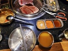 -韩烧牛中牛·甄选黑牛烤肉(黑金店)
