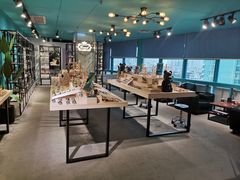 -Trend1881视光·蔡司视觉(领展广场店)