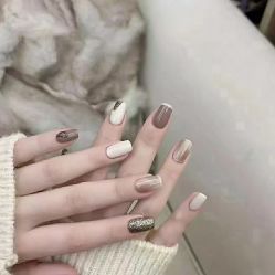-悦指间美甲美睫