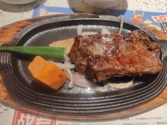 -战斧牛排餐厅(百盛优客店)