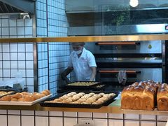 面包甜点陈列柜-九芝斋(解放路店)