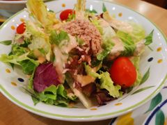 金枪鱼色拉-萨莉亚意式餐厅(特力时尚汇店)