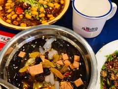 -马路边边串串香(一匡街店)