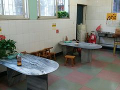 大堂-再回首鸡肉米线(人民路一店)