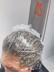 -阿三造型烫染•接发