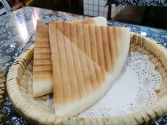 -八两八金·莱芜特色炒鸡(市南漳浦路店)