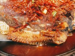 -吞鱼兽麻辣烤鱼(万达店)
