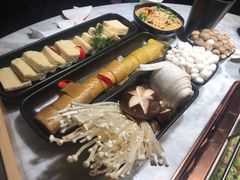 什菇拼盘-新辣道鱼火锅(领展购物广场·中关村店)