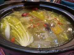 菌临天下-香巴拉云南餐厅(华莱坞店)