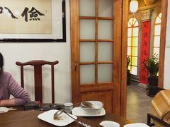 包厢-万里闯关东铁锅炖菜馆(高新旗舰店)