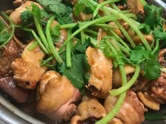 -芳村榕树头叹佬鸡煲(体育西店)