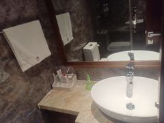 -弘安丽水温泉酒店