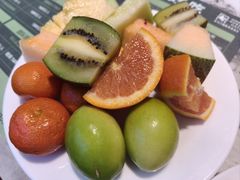 -金马门国际美食百汇(珞喻路店)