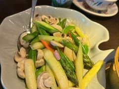 -大头虾越式风味餐厅(光明广场店)