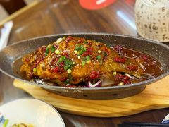 -缘来聚·徽菜名店(黄山宏村店)