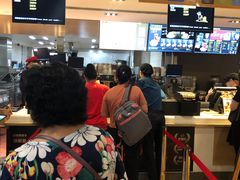 -麦当劳(南京路2店)