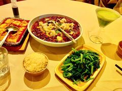 -龙门阵茶屋川菜馆(武康路店)