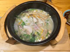 -勺子米线·云南传统小吃市集(四方街店)