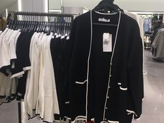 -ZARA(熙地港店)