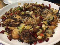 -东兴寒舍老北京炸酱面(三里河路店)