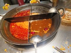-朱光玉火锅馆(小寨原力场店)