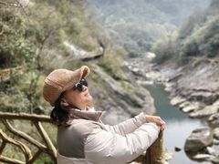 -燕子河大峡谷天坑仙境