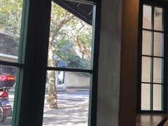 -星巴克(武康路店)