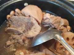 -五稻厨房粤西菜(新闻店)
