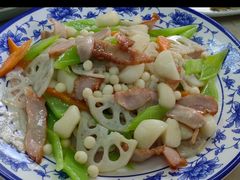 -芸海阁·农家私房菜(沙家浜景区出口店)