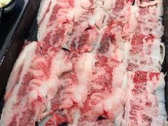 烤雪花原味牛五花-烤路里·韩国品质自助烤肉(石路天虹4号店)