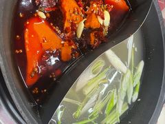 -赵美丽·重庆社区火锅·直营店(火车东站·中豪国际店)