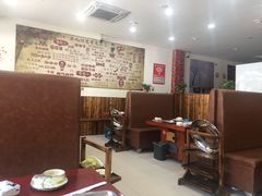 -哈尔滨东北铁锅炖(都督街店)