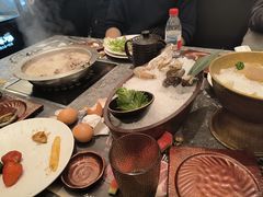 -牛YO寿喜烧·铁板烧和牛火锅自助(市府恒隆店)