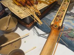-刘姐啤酒鱼民族演艺餐厅(西街总店)