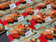 -胖东来生活广场(健康路店)